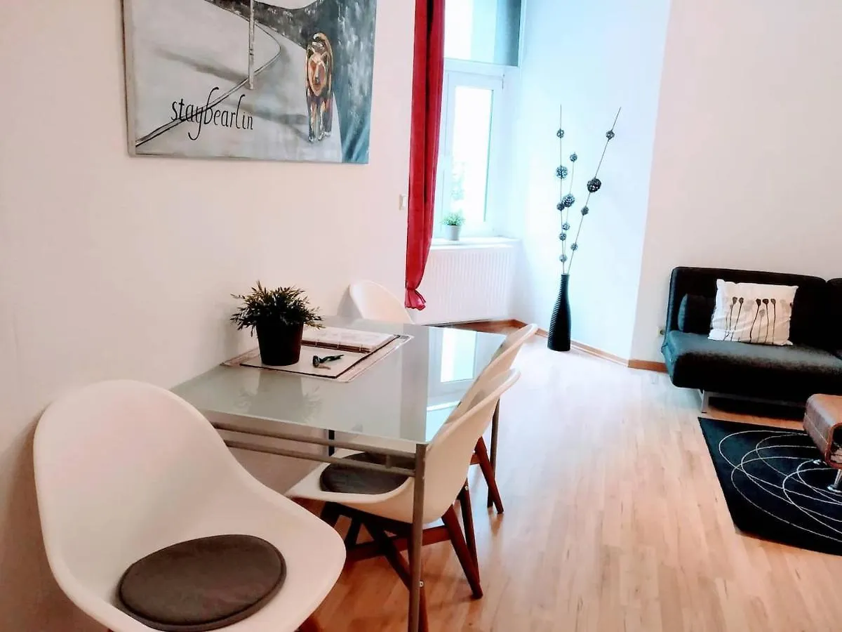 Quiet Studio Apartment In Prenzlauer Berg Near Mauerpark Berlin