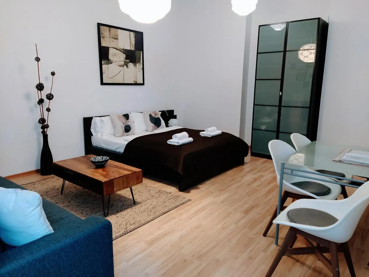 Quiet Studio Apartment In Prenzlauer Berg Near Mauerpark Berlin